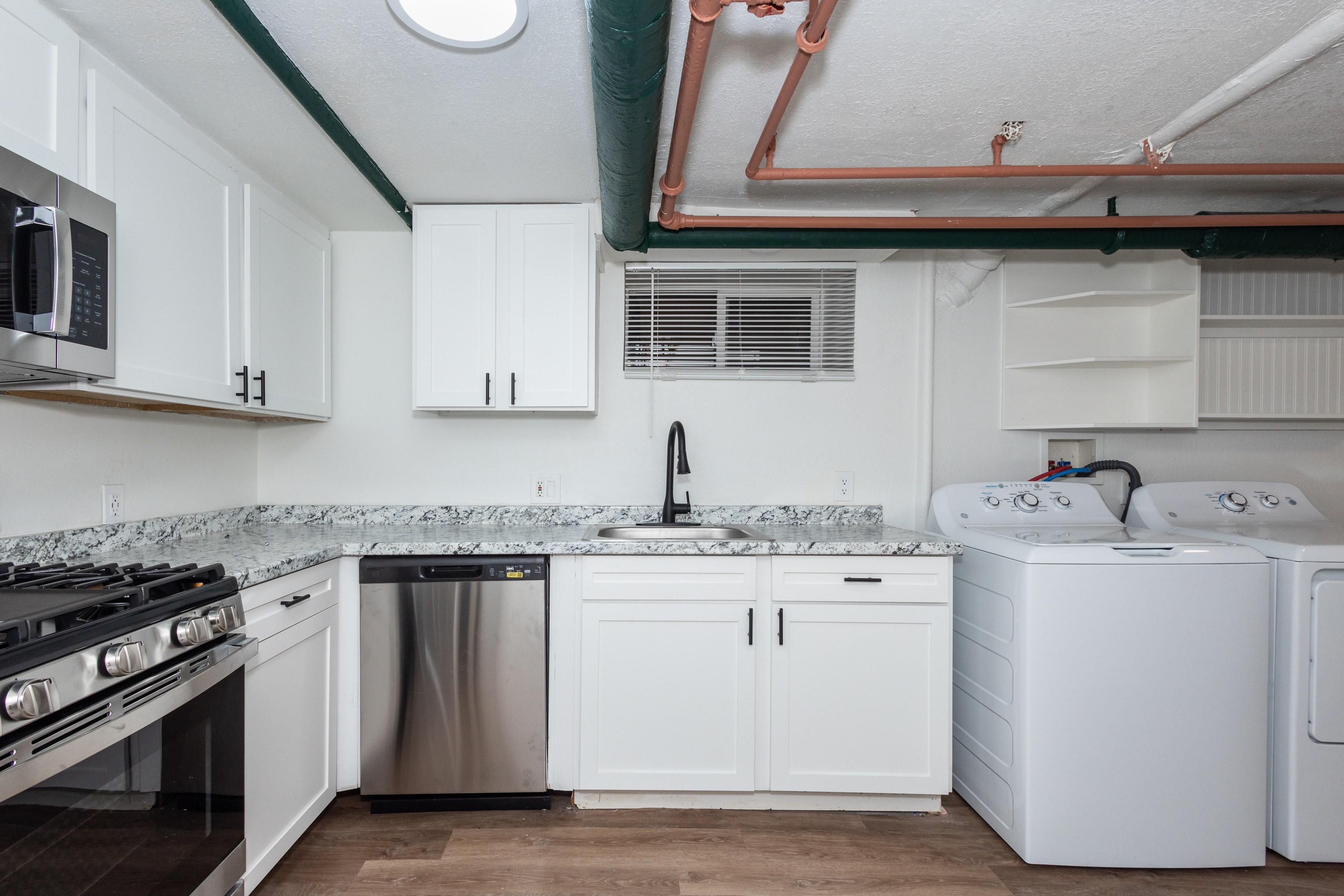 Wolcott Apartments 1410 N Marion St, Denver, CO 80203 Cap Hill - Leasing by Cross Street